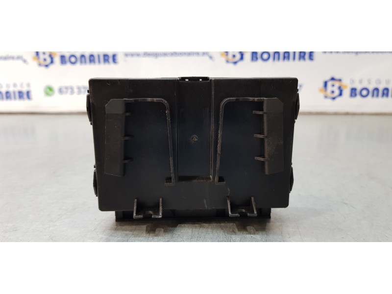 Recambio de centralita aire acondicionado para bmw serie 1 lim. 5-trg. (f20) 118d referencia OEM IAM 682023401  