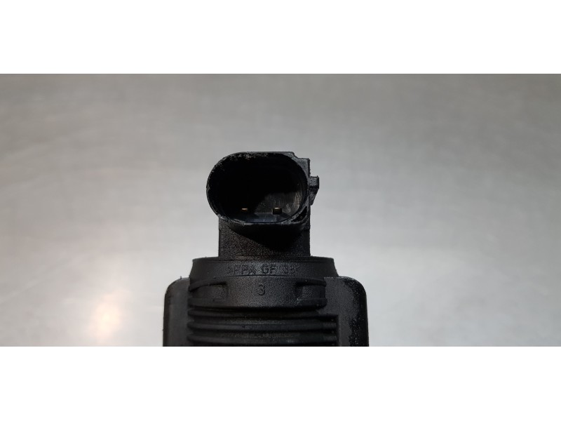 Recambio de valvula egr para opel zafira b cosmo referencia OEM IAM 55194735  