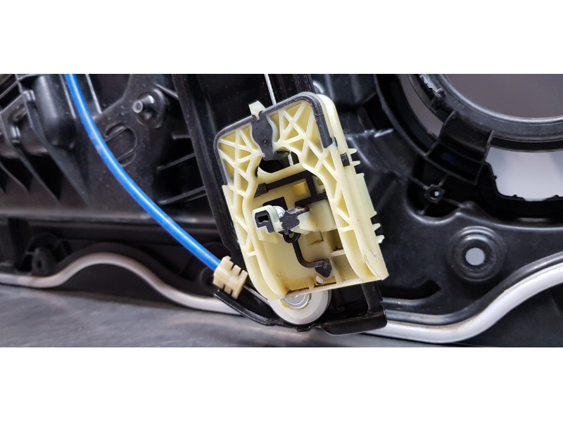 Recambio de elevalunas delantero derecho para volvo xc60 inscription awd referencia OEM IAM 31440019 SIN MOTOR 