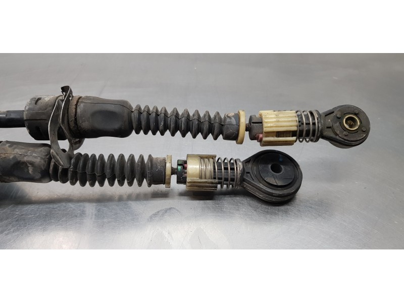 Recambio de varillaje cambio para hyundai i30 fastback tecno referencia OEM IAM 43794J7100  