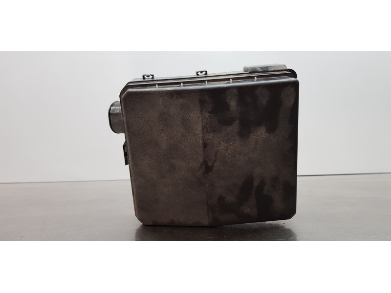 Recambio de caja reles / fusibles para mitsubishi outlander (cw0) motion 4wd referencia OEM IAM 8565A111 8565A024  Recambio de caja reles / fusibles para mitsubishi outlander (cw0) motion 4wd referencia OEM IAM 8565A111 8565A024