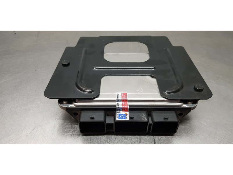 Recambio de centralita motor uce para citroen c4 berlina collection referencia OEM IAM 9661773380  