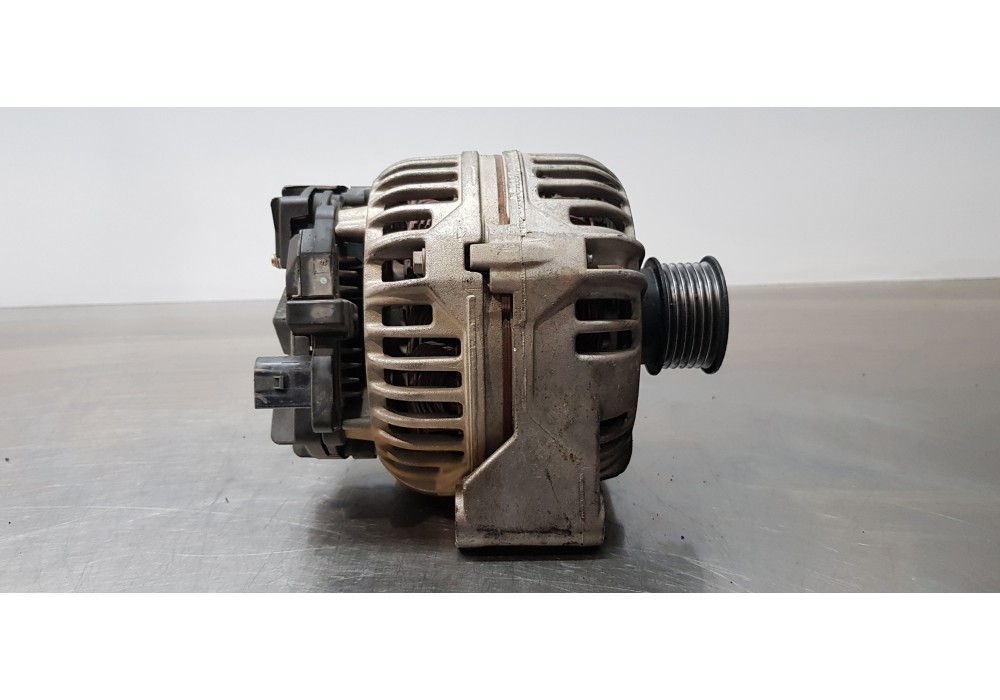 Recambio de alternador para mercedes clase c (w203) sportcoupe c 180 (203.735) referencia OEM IAM 0986042540  