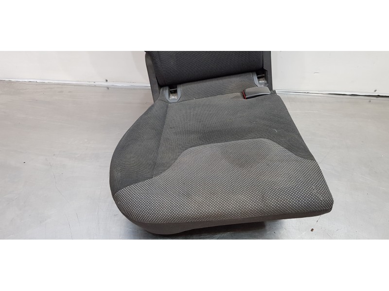 Recambio de asientos trasero derecho para ford transit connect kombi ambiente referencia OEM IAM 2434366   Recambio de asientos trasero derecho para ford transit connect kombi ambiente referencia OEM IAM 2434366