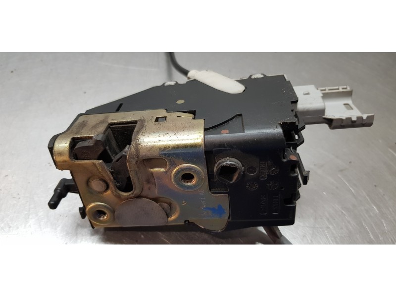 Recambio de cerradura puerta trasera izquierda para citroen c4 berlina collection referencia OEM IAM 9137K6   Recambio de cerradura puerta trasera izquierda para citroen c4 berlina collection referencia OEM IAM 9137K6