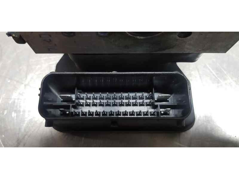Recambio de abs para hyundai ix35 comfort 2wd referencia OEM IAM 589202Y350  