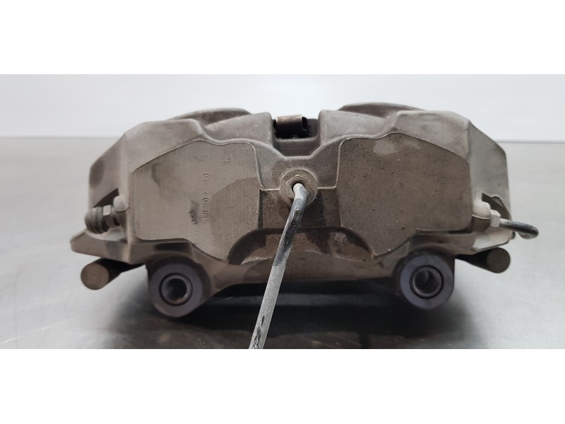 Recambio de pinza freno delantera derecha para audi a6 berlina (4a2) 40 tdi basic referencia OEM IAM 8W0615108D  