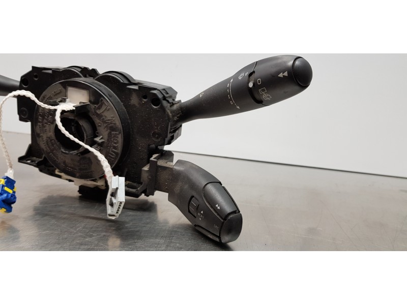 Recambio de mando multifuncion para peugeot 308 confort referencia OEM IAM 96643947XT   Recambio de mando multifuncion para peugeot 308 confort referencia OEM IAM 96643947XT