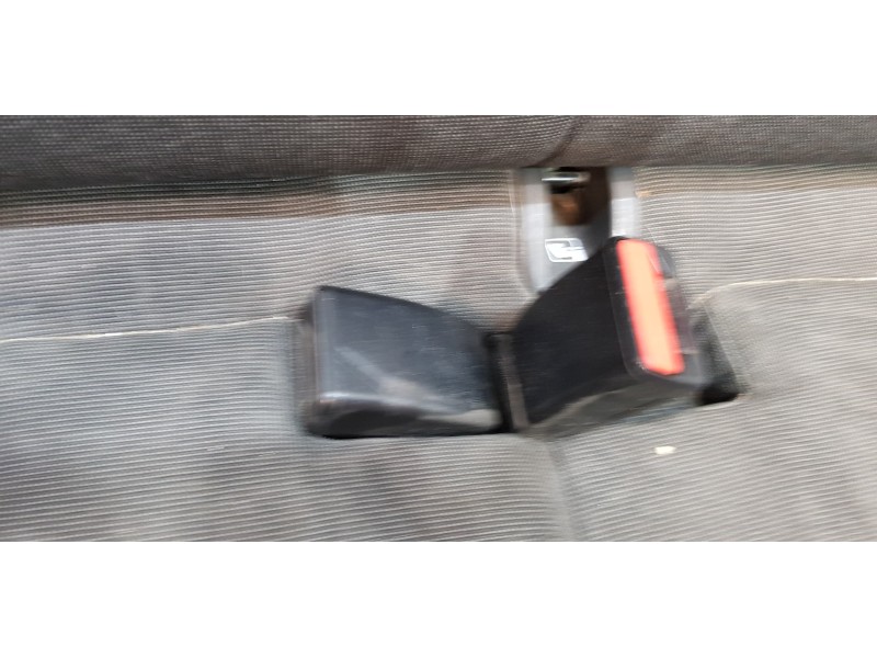 Recambio de asientos trasero izquierdo para ford transit connect kombi ambiente referencia OEM IAM 2445785   Recambio de asientos trasero izquierdo para ford transit connect kombi ambiente referencia OEM IAM 2445785