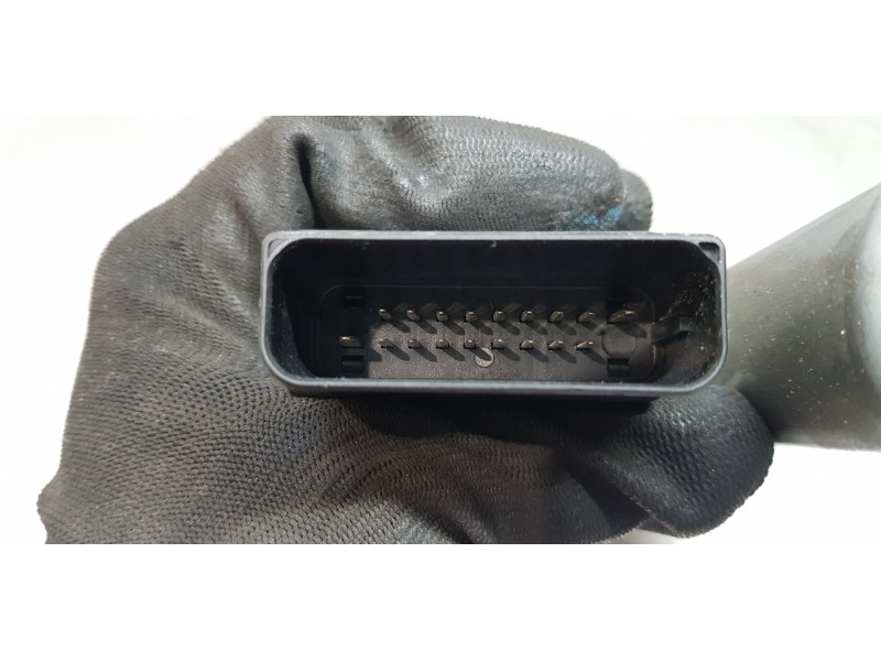 Recambio de motor elevalunas trasero derecho para volkswagen passat berlina (3c2) advance referencia OEM IAM 1K0959704FL01  