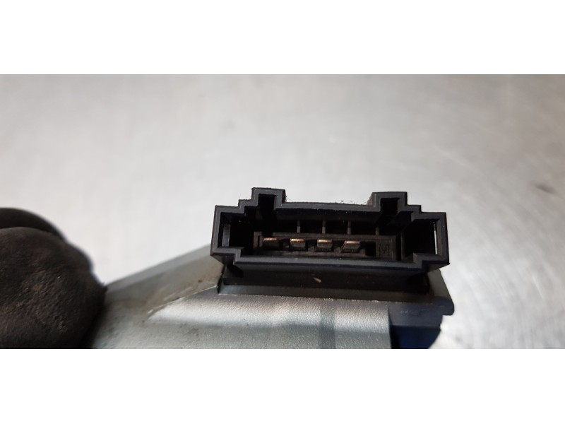 Recambio de antirrobo para mercedes clase c (w203) berlina 270 cdi (203.016) referencia OEM IAM A2034620630  