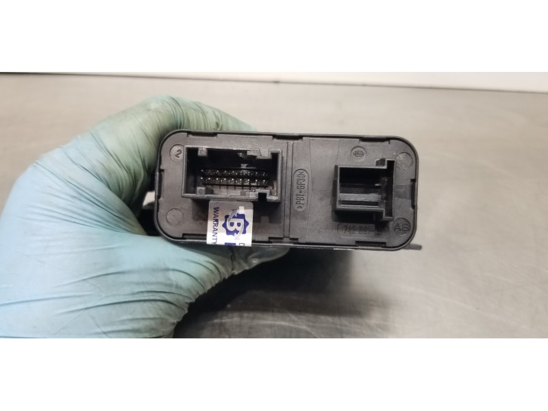 Recambio de centralita luces para land rover evoque dynamic referencia OEM IAM LR032869 BJ3213K031AC 