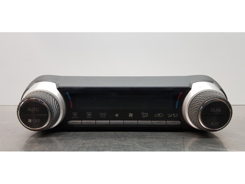 Recambio de mando climatizador para toyota rav4 hybrid 4x2 advance referencia OEM IAM 5590042641  