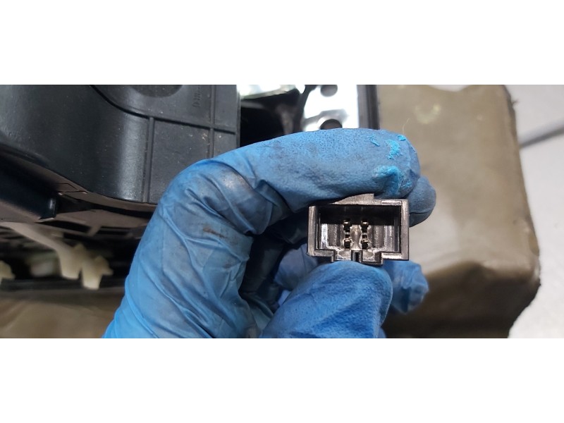 Recambio de palanca cambio para audi a8 (4e2) 4.2 quattro referencia OEM IAM 4E1713041BG   Recambio de palanca cambio para audi a8 (4e2) 4.2 quattro referencia OEM IAM 4E1713041BG