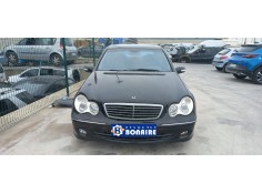 mercedes clase c (w203) berlina del año 2004