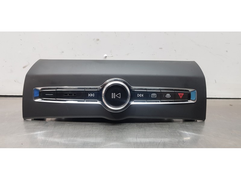 Recambio de sistema audio / radio cd para volvo xc60 inscription awd referencia OEM IAM 31398845  