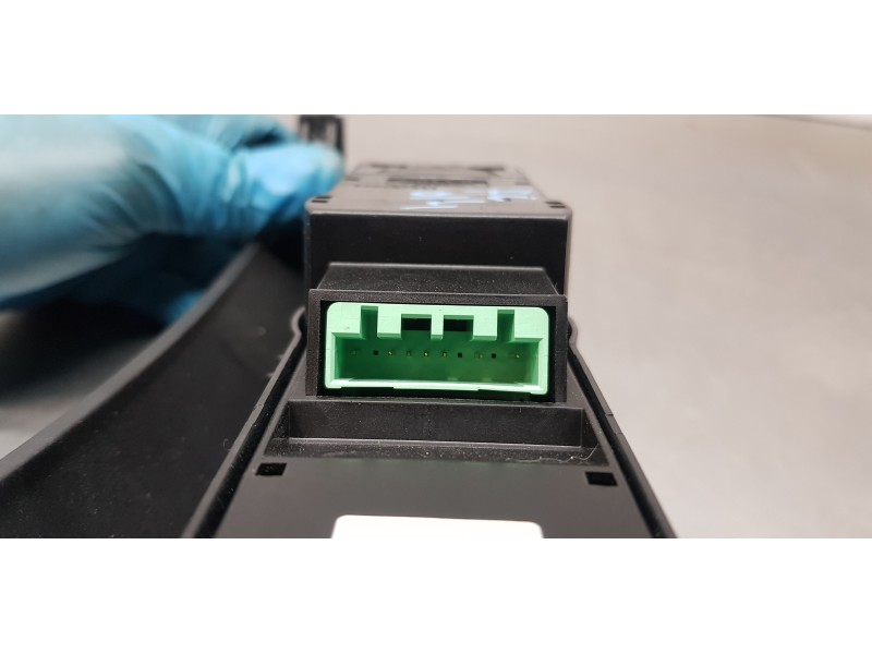 Recambio de sistema audio / radio cd para volvo xc60 inscription awd referencia OEM IAM 31398845  