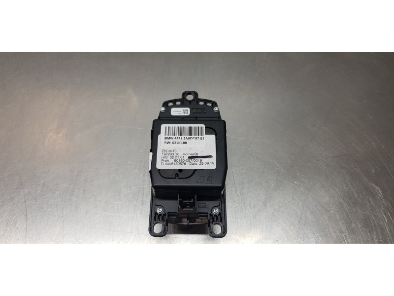 Recambio de mando multifuncion para bmw serie x3 (g01) xdrive20d referencia OEM IAM 65825A0DC87  