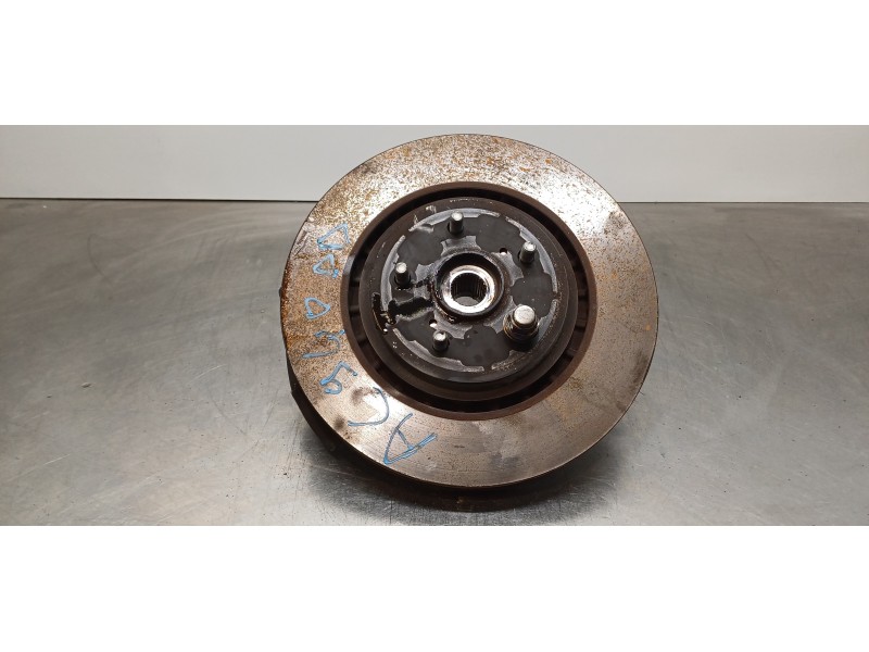 Recambio de mangueta delantera derecha para toyota rav4 hybrid 4x2 advance referencia OEM IAM 4321133130  