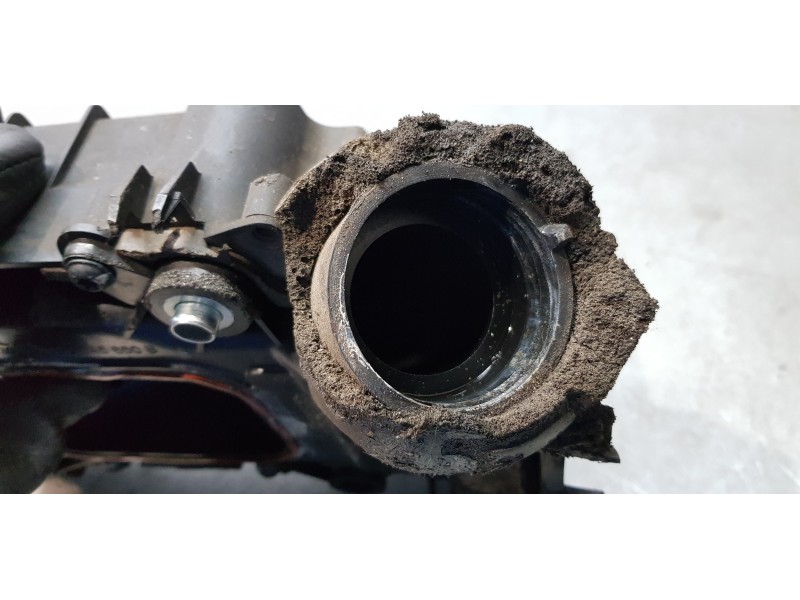 Recambio de colector admision para volkswagen scirocco (137) 1.4 tsi (118kw) referencia OEM IAM 03C145650B  