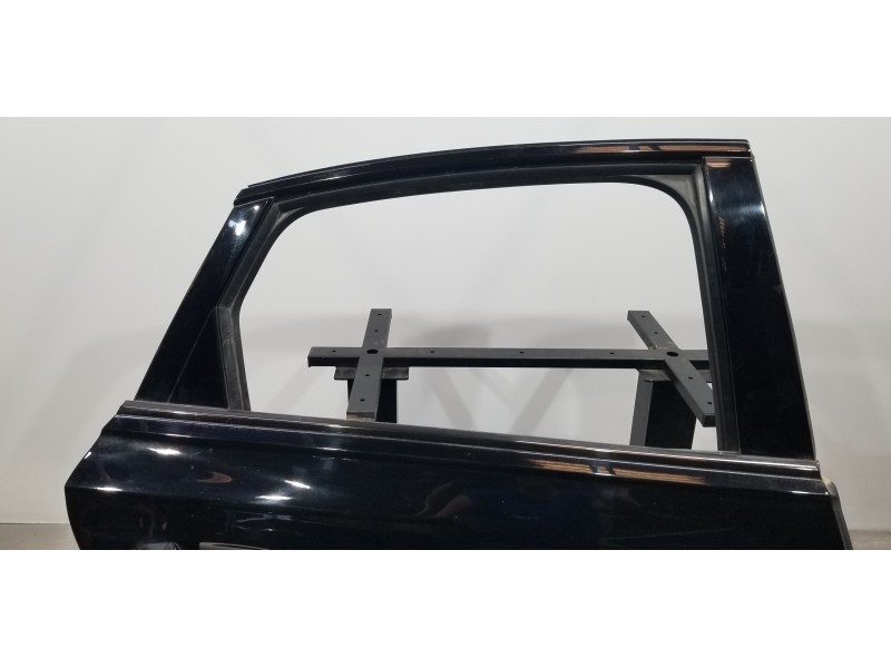 Recambio de puerta trasera derecha para audi a6 berlina (4a2) 40 tdi basic referencia OEM IAM 4K5833052A  