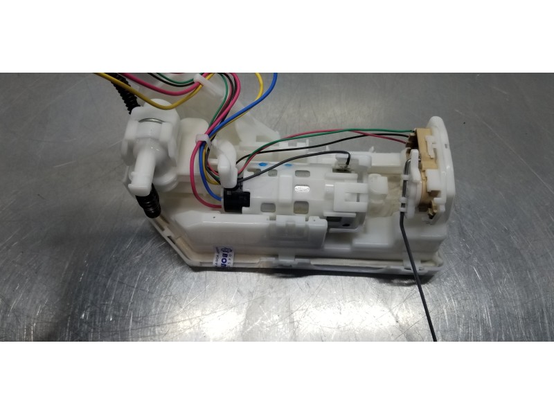 Recambio de aforador para toyota rav 4 plug-in hybrid advance referencia OEM IAM 7702042270  