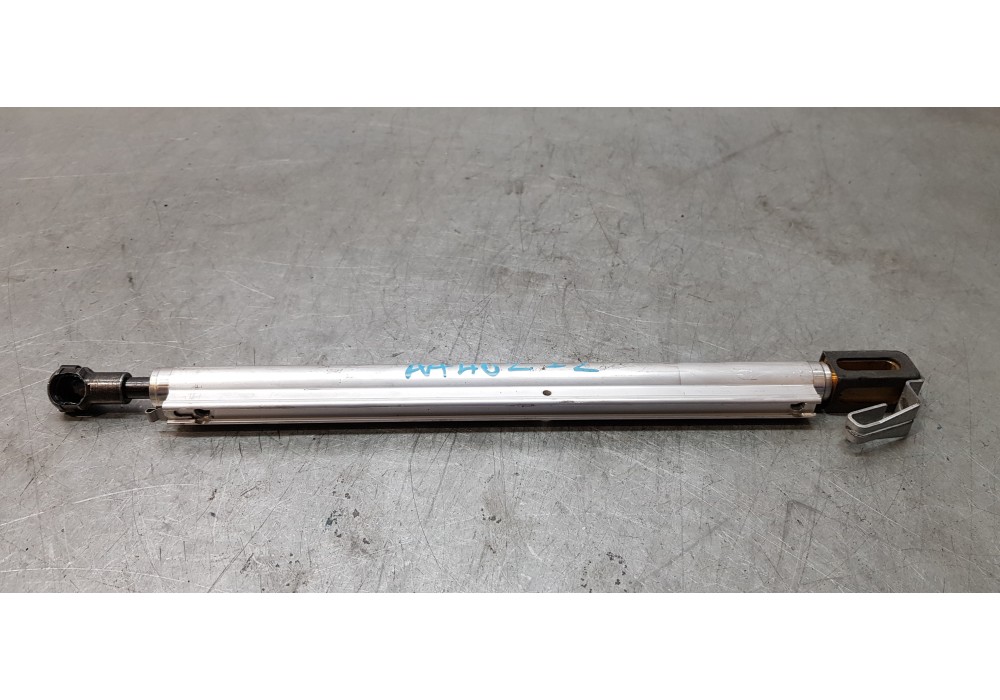 Recambio de amortiguadores maletero / porton para peugeot 307 cc (s2) sport referencia OEM IAM 1540030G  