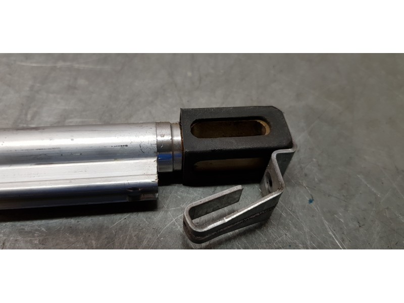 Recambio de amortiguadores maletero / porton para peugeot 307 cc (s2) sport referencia OEM IAM 1540030G   Recambio de amortiguadores maletero / porton para peugeot 307 cc (s2) sport referencia OEM IAM 1540030G