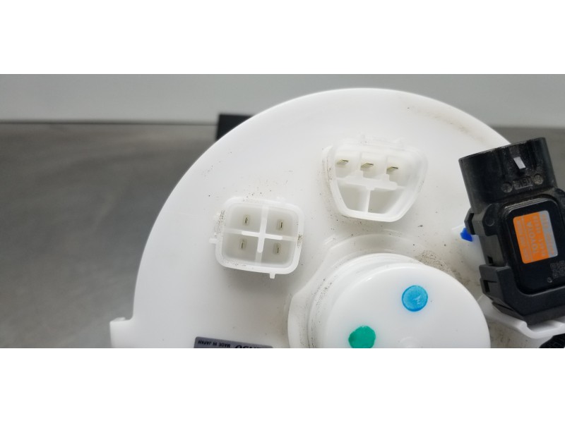 Recambio de aforador para toyota rav 4 plug-in hybrid advance referencia OEM IAM 7702042270  