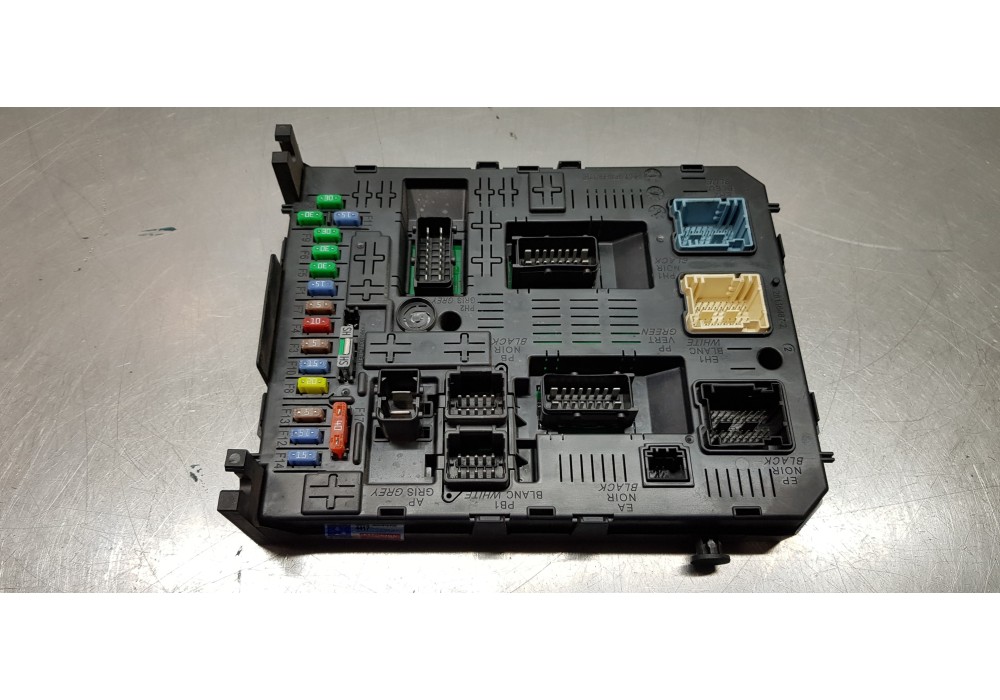 Recambio de caja reles / fusibles para citroen c4 picasso 2.0 hdi fap referencia OEM IAM 9666895680 281197595  Recambio de caja reles / fusibles para citroen c4 picasso 2.0 hdi fap referencia OEM IAM 9666895680 281197595