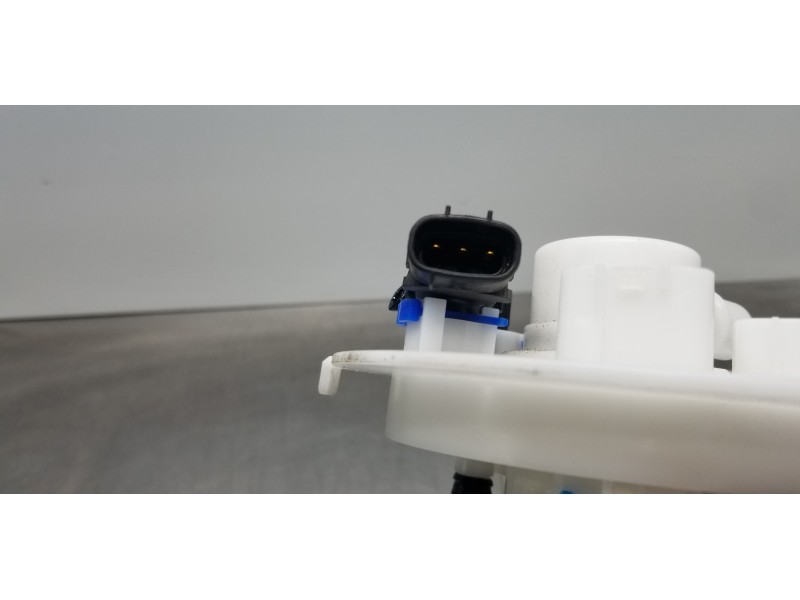 Recambio de aforador para toyota rav 4 plug-in hybrid advance referencia OEM IAM 7702042270  