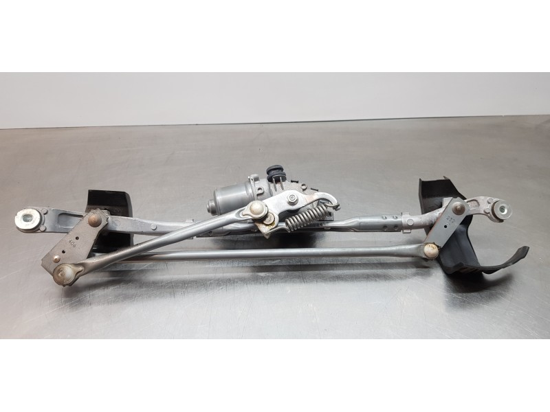 Recambio de motor limpia delantero para toyota rav4 hybrid 4x2 advance referencia OEM IAM 8511042270  