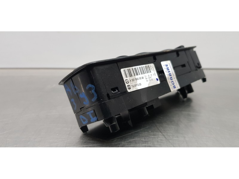 Recambio de mando elevalunas delantero izquierdo para mercedes clase r (w251) 320 cdi (251.022) referencia OEM IAM A2518300590  