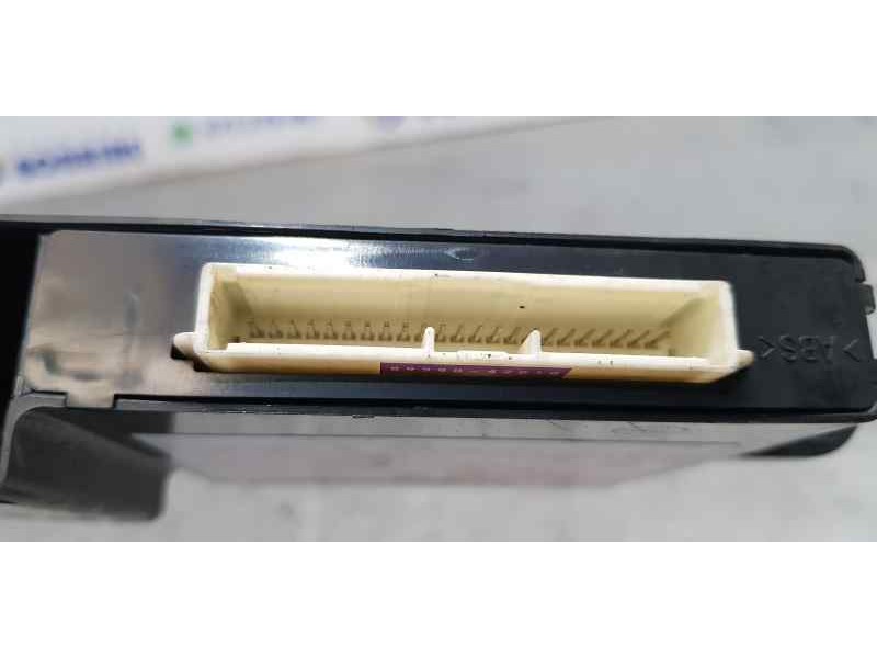 Recambio de modulo electronico para toyota rav 4 (a3) executive referencia OEM IAM 8930042020  