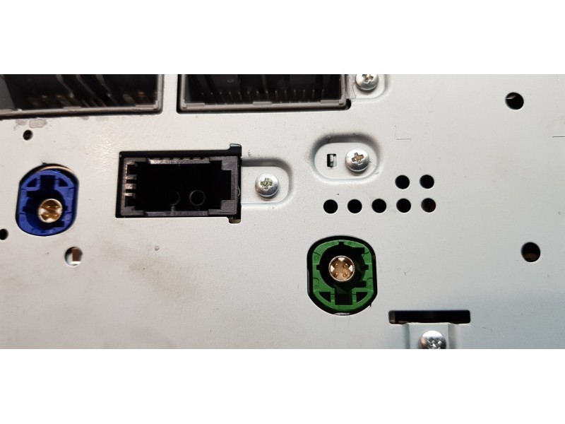 Recambio de sistema audio / radio cd para volvo xc60 inscription awd referencia OEM IAM 36011649  