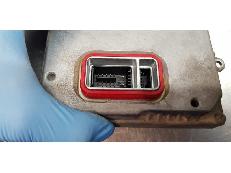 Recambio de centralita faros xenon para audi a4 berlina (8e) 2.0 tdi 16v (103kw) referencia OEM IAM 1307329115  