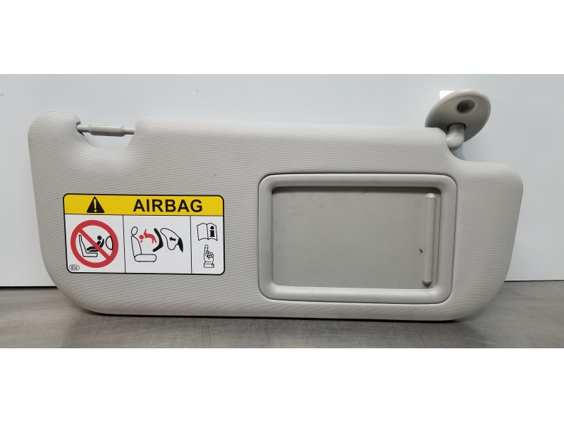 Recambio de parasol derecho para toyota rav4 hybrid 4x2 advance referencia OEM IAM 7431042681B0  