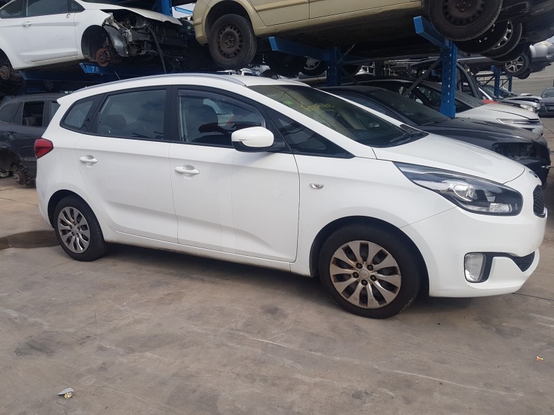 kia carens ( ) del año 2017