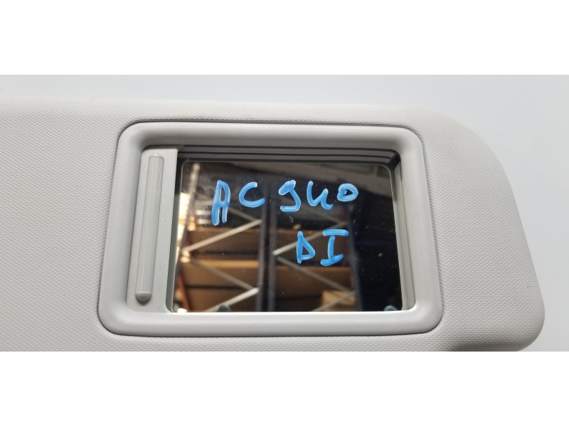 Recambio de parasol izquierdo para toyota rav4 hybrid 4x2 advance referencia OEM IAM 7432042661B0  