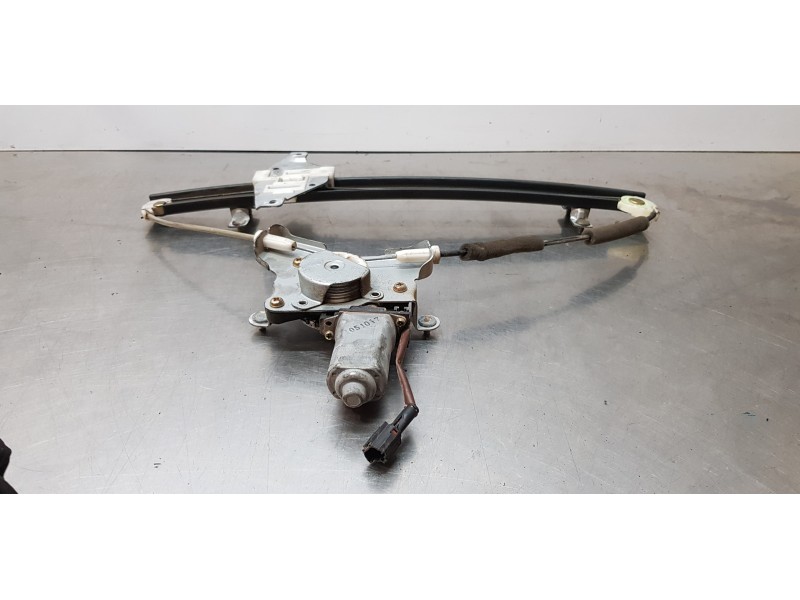 Recambio de elevalunas trasero derecho para ssangyong rexton rx 270 full referencia OEM IAM 8810008011  