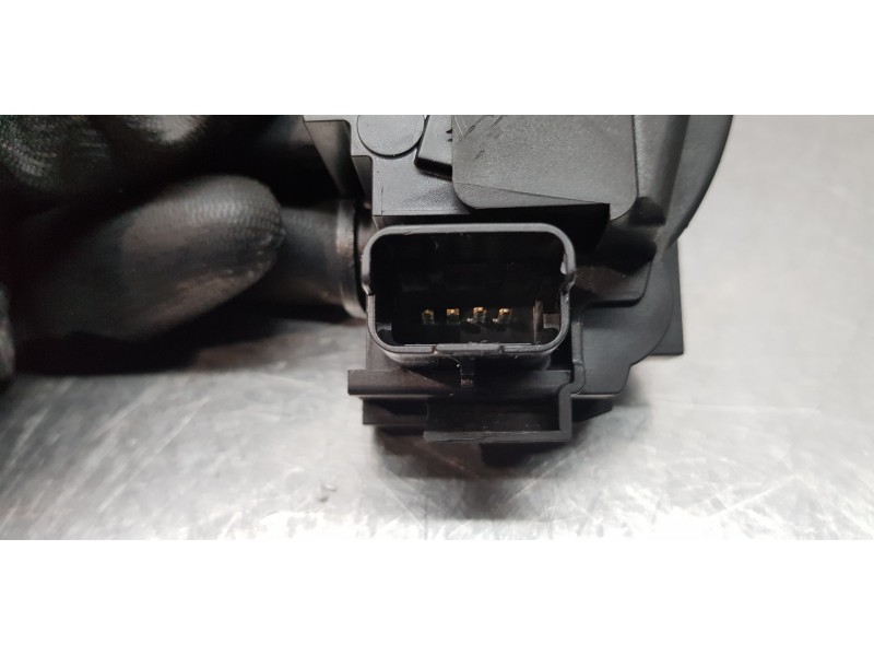 Recambio de cerradura maletero / porton para opel grandland x excellence referencia OEM IAM 3644568  