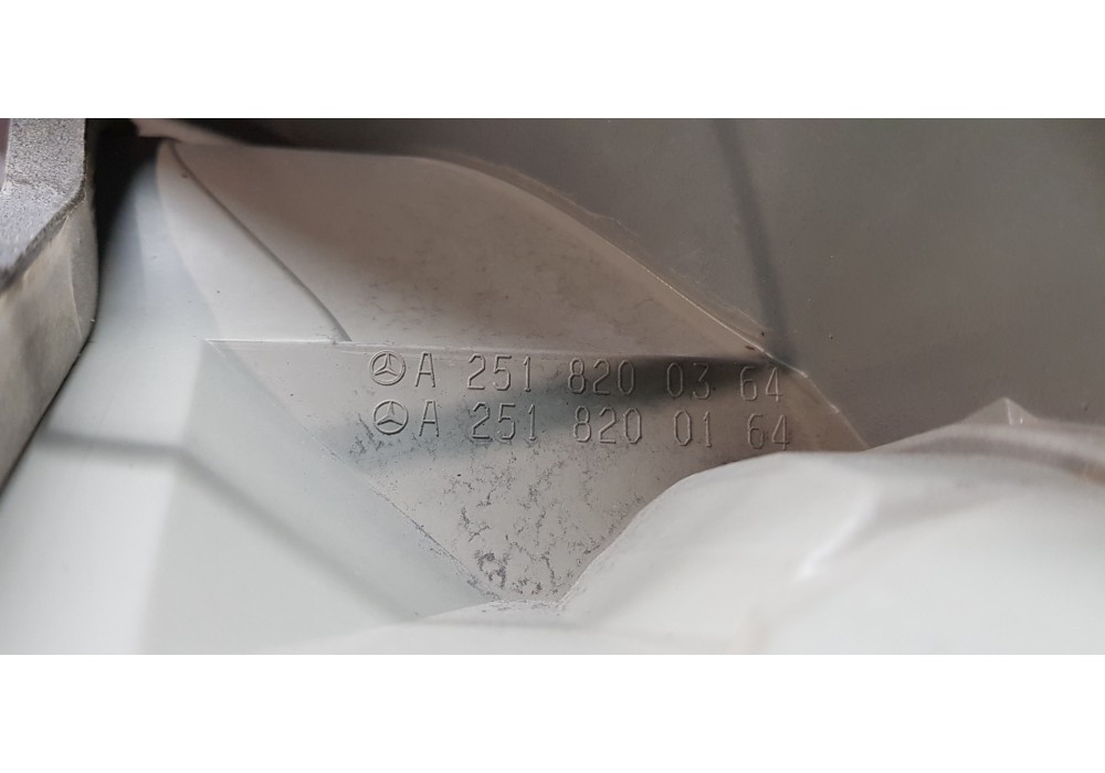 Recambio de piloto trasero izquierdo para mercedes clase r (w251) 320 cdi (251.022) referencia OEM IAM A2518200164 A2518200364 