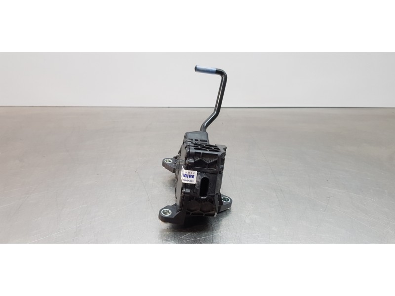 Recambio de pedal acelerador para toyota rav4 hybrid 4x2 advance referencia OEM IAM 7811033141 2701001040 