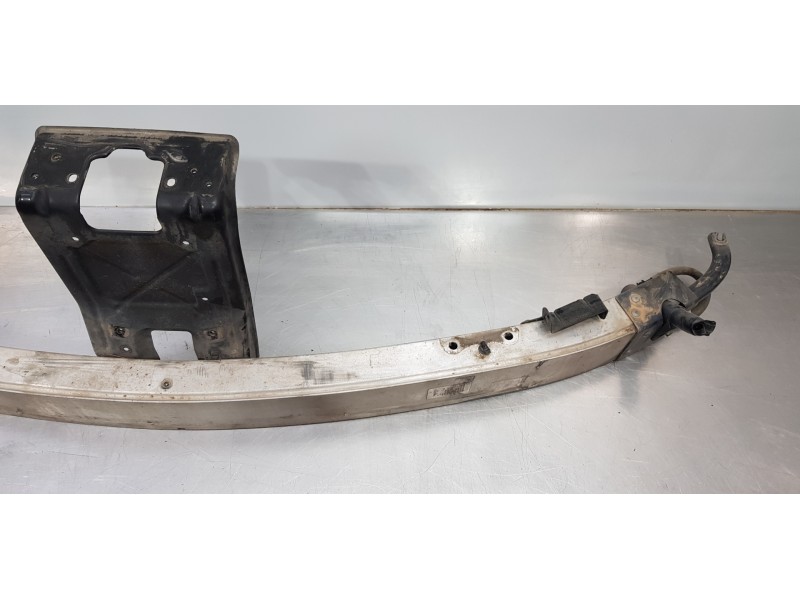 Recambio de refuerzo paragolpes delantero para mercedes clase r (w251) 320 cdi (251.022) referencia OEM IAM A2516201434  