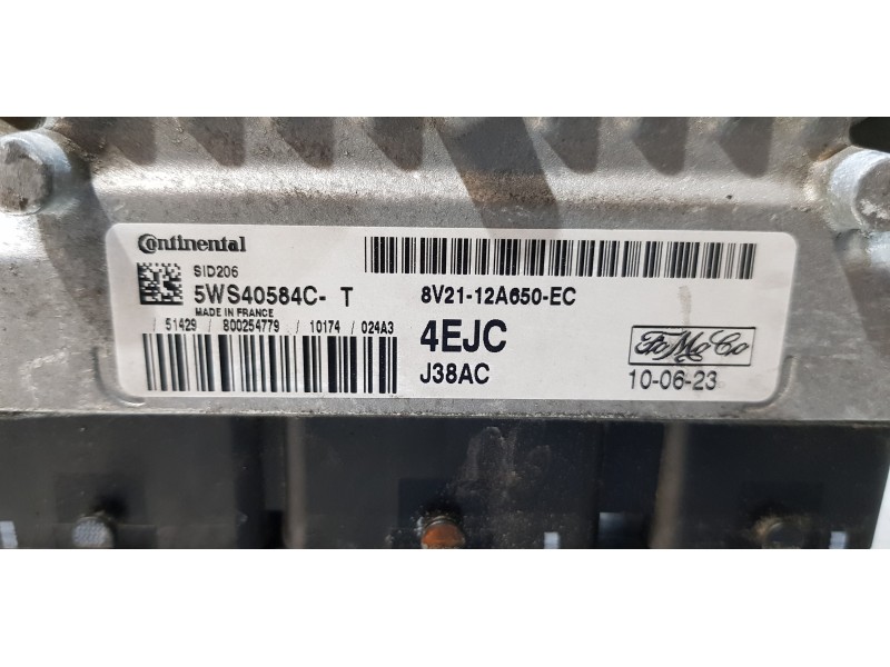 Recambio de centralita motor uce para ford fiesta (cb1) ambiente referencia OEM IAM 8V2112A650EC  