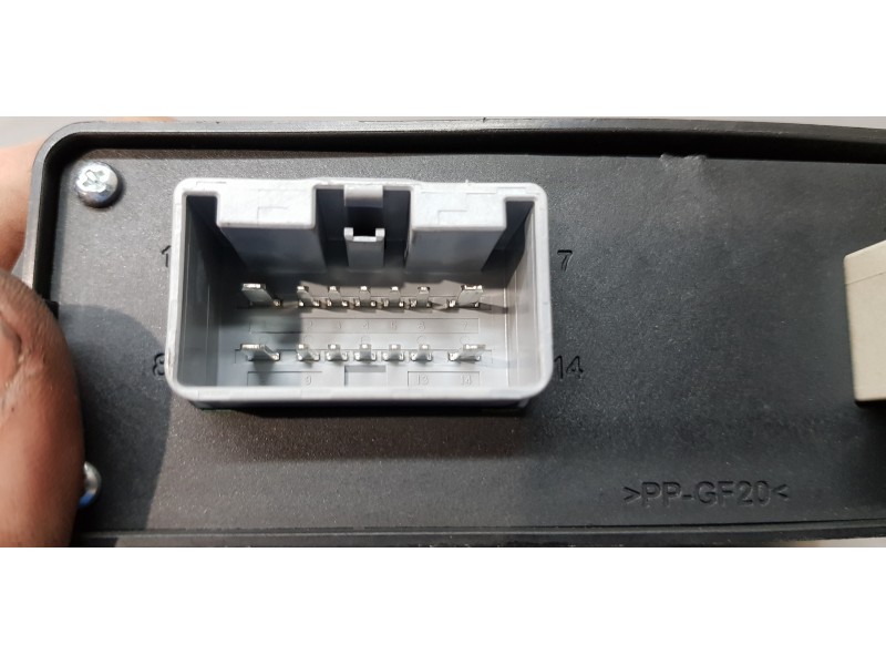 Recambio de modulo electronico para jaguar xf 3.0 v6 diesel s premium luxury referencia OEM IAM 8W832C496AC  