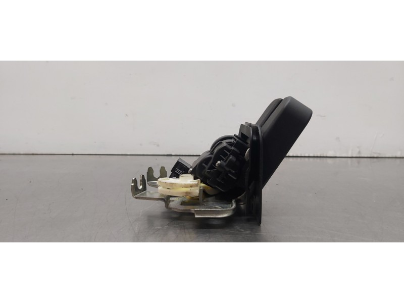 Recambio de cerradura maletero / porton para audi a3 cabriolet (8p) attraction referencia OEM IAM 8K9827505A   Recambio de cerradura maletero / porton para audi a3 cabriolet (8p) attraction referencia OEM IAM 8K9827505A