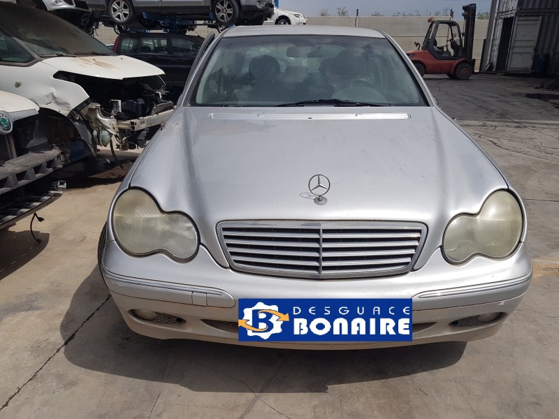 mercedes clase c (w203) berlina del año 2003