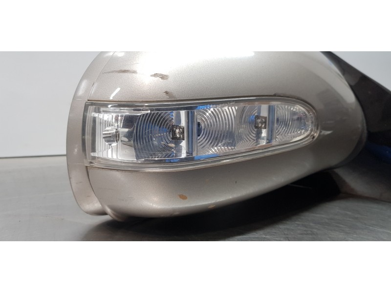 Recambio de retrovisor derecho para mercedes clase r (w251) 320 cdi (251.022) referencia OEM IAM A2518100693  