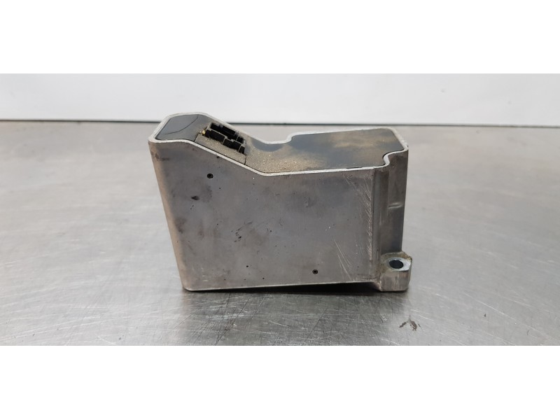 Recambio de modulo electronico para jaguar xf 3.0 v6 diesel s premium luxury referencia OEM IAM 8W833K722BA  